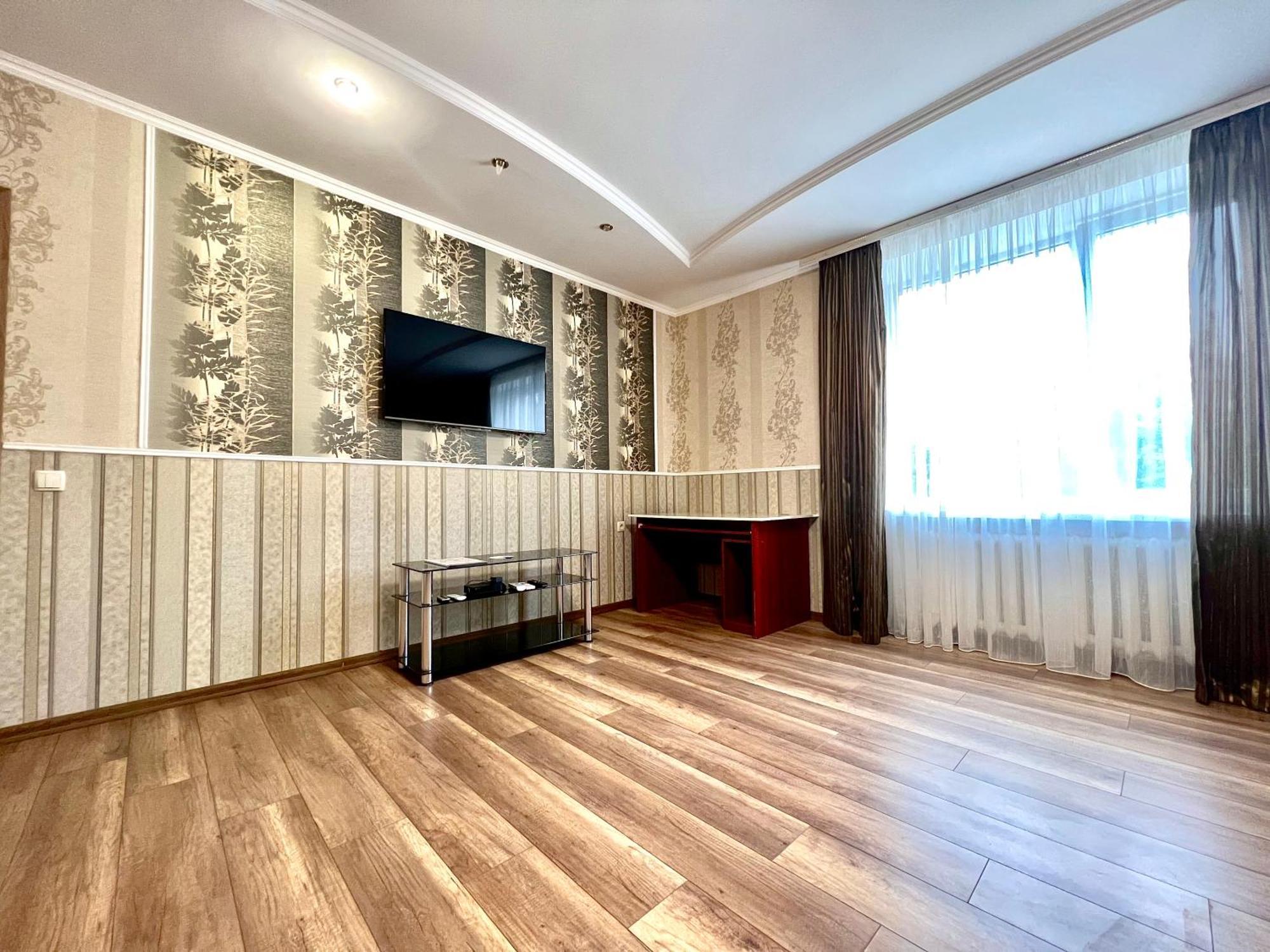 Apartpoltava 100 Квадратних Метрів Затишку В Серці Полтави, Корпусний Парк, Банківський Чек Exteriér fotografie